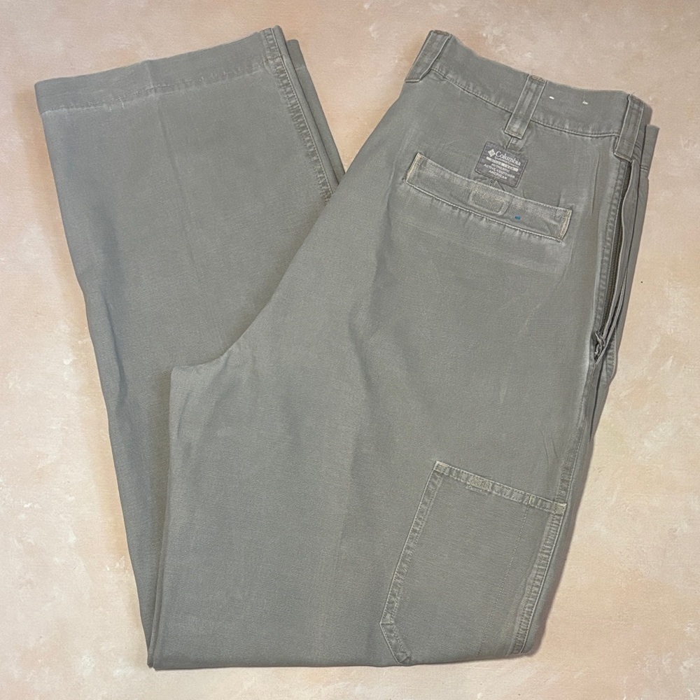 Columbia men’s khaki pants, 36x32, GUC